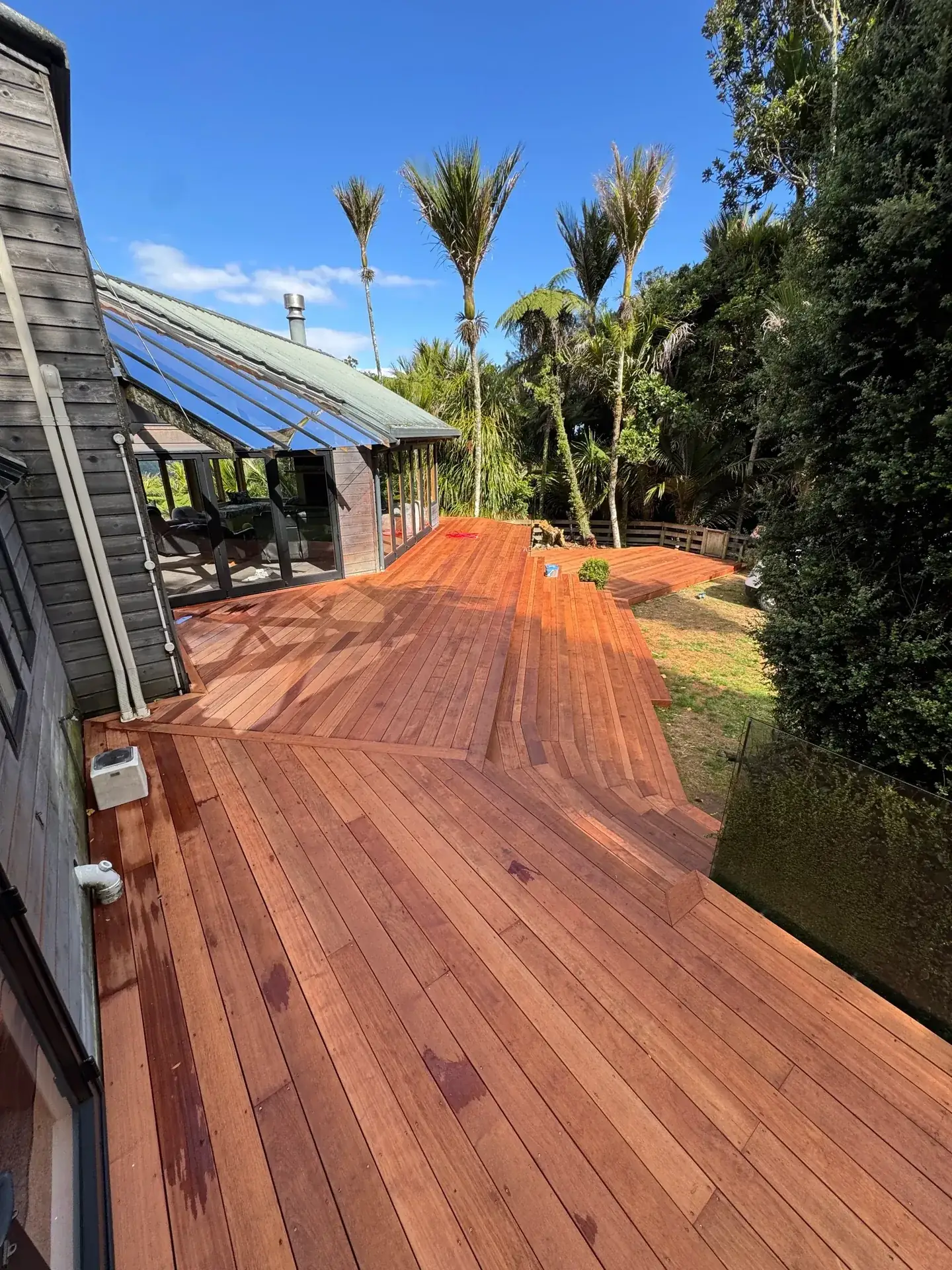 Elevated deck build - Auckland